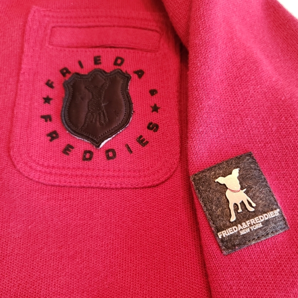 💥HOST PICK💥 FREIDA & FREDDIES - Picture 1 of 5